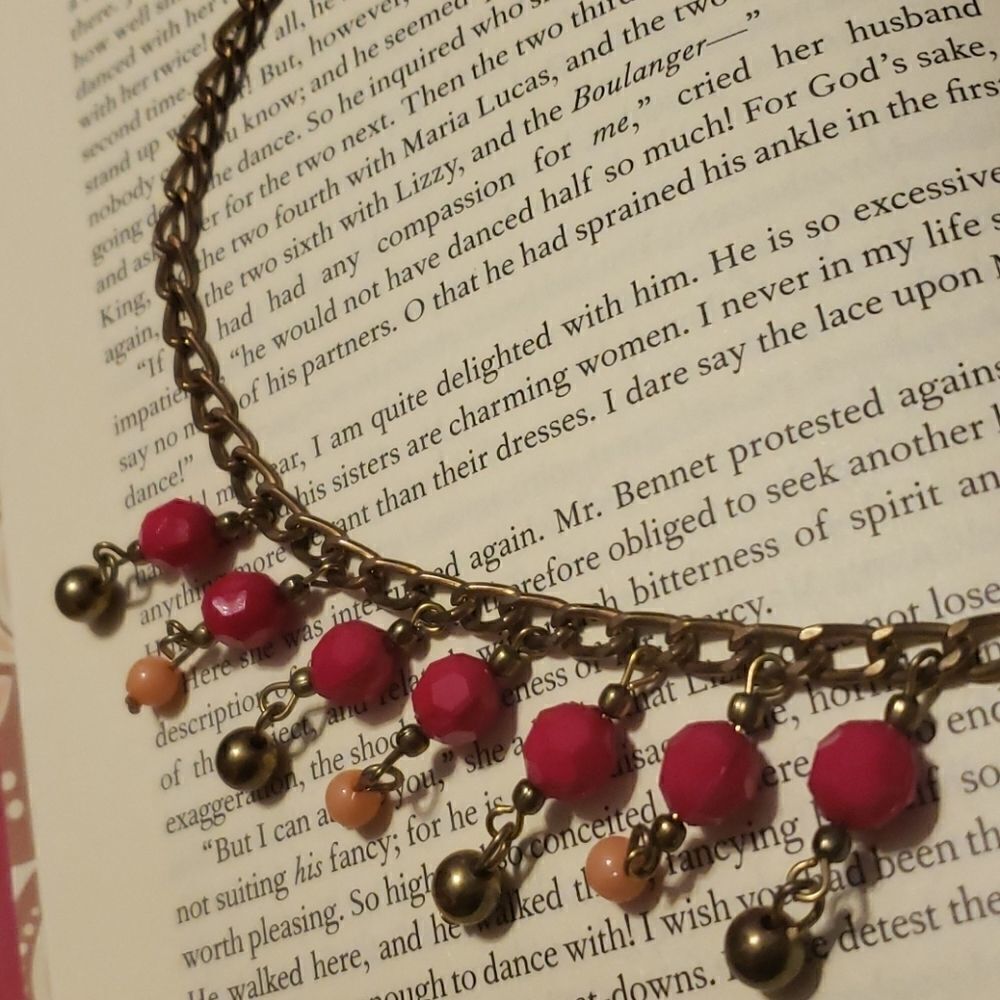 Pink Necklace - Picture 2 of 3